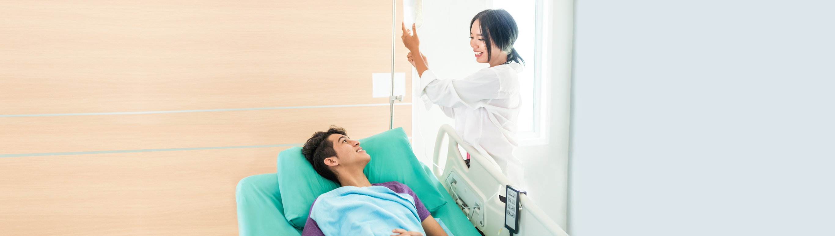 ez hospital desktop img